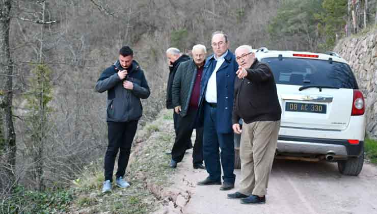 Demirhan Elçin, Heyelan Bölgesinde
