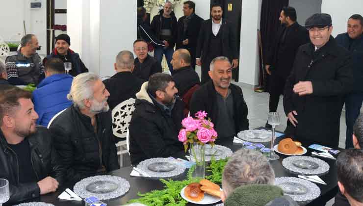 Selahattin Ekincioğlu, Esnafla Kahvaltıda Buluştu