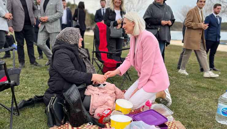 Melek Mızrak Subaşı Vatandaşlarla Bir Araya Geldi