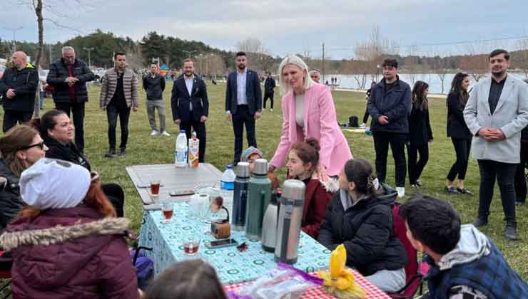 Melek Mızrak Subaşı Vatandaşlarla Bir Araya Geldi
