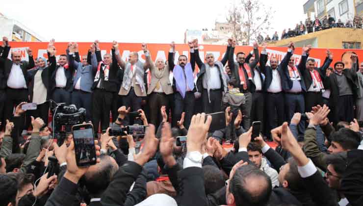 Gülpınar'ı Siverek'te Binlerce Kişi Karşıladı
