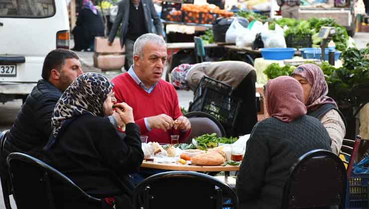 Bilgehan Erdem, Pazarcı Esnafıyla Buluştu