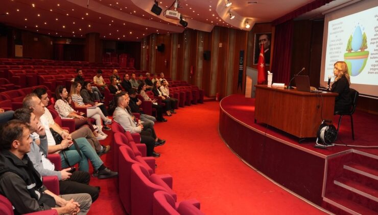 Eskişehir Büyükşehir Belediyesi İklim Değişikliği ve Sıfır Atık Dairesi Başkanlığı tarafından, personele yönelik “Su Verimliliği Eğitimi” düzenlendi.
