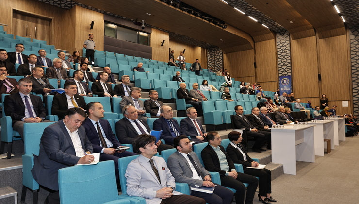 Kütahya Belediye Başkanı Eyüp Kahveci, Halk Günü Toplantılarının ilkini gerçekleştirdi.