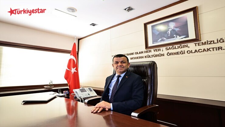 1 Mayıs Emek ve Dayanışma Günü’nü kutlayan Denizli Belediye Başkanı Bülent Nuri Çavuşoğlu, “Barışın, kardeşliğin, adaletin ve dayanışmanın hüküm sürdüğü bir gelecek özlemiyle, şehrimizin daha güzel yarınlarını işçi ve emekçi kardeşlerimizle birlikte inşa edeceğiz” dedi.