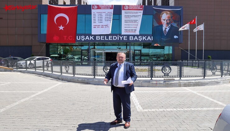 Uşak Belediyesi, borçlarını açıkladı, CHP’Lİ Başkan Özkan Yalım, devraldıkları borcun yaklaşık 1.3 milyar TL olduğunu belirtti.