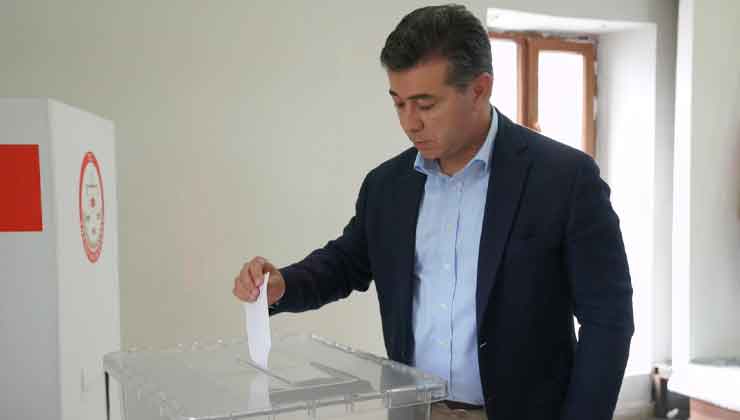Siverek Belediyesi'nde Meclis Toplantısı Gerçekleşti