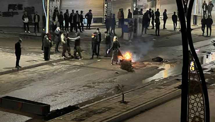 Gerginlik Devam Ediyor! Van'a 15 Gün Yasak Geldi!