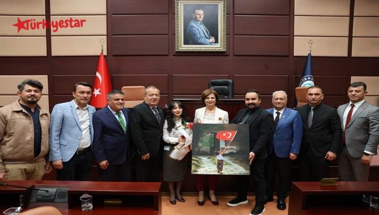 Eskişehir Büyükşehir Belediyesi ile Tüm-Yerel-Sen arasındaki, sosyal denge tazminatı sözleşmesi, kurum memurlarının da katıldığı törenle imzalandı.