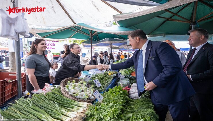 İzmir Büyükşehir Belediye Başkanı Dr. Cemil Tugay, Dünya Çiftçiler Günü nedeniyle yapılan canlı yayında İzmir tarımının yol haritasını anlattı.