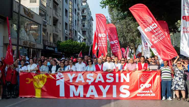 CHP Adana: Sıcağa Rağmen Büyük Katılım