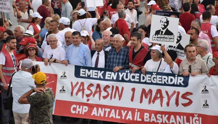 Nail Kamacı, 1 Mayıs'ı Coşku İle Kutladık