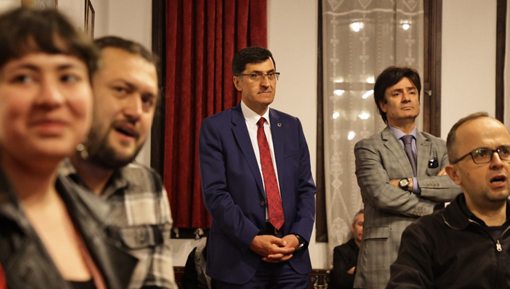 Kütahya Belediye Başkanı Eyüp Kahveci, şehre ayrı bir değer katan Kütahya Kültür Sanat Akademisi’ne ziyarette bulunarak çalışmaları yakından inceledi.