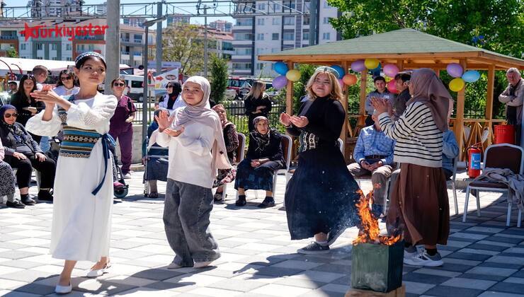 Kastamonu Belediyesi Ömerül Faruk Darende Huzurevi'nde Hıdırellez etkinliği gerçekleştirildi.