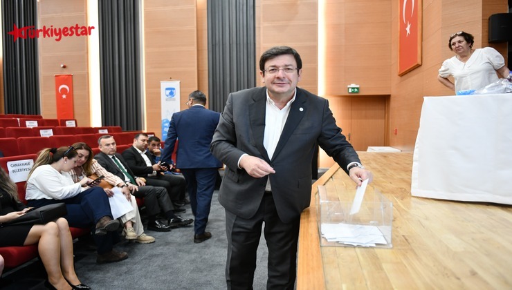 Çanakkale'yi Türkiye Belediyeler Birliği Genel Kurulu'nda temsil edecek olan delegeler, Türkiye Belediyeler Birliği Meclis Üyesi Seçimi toplantısı ile belirlendi.