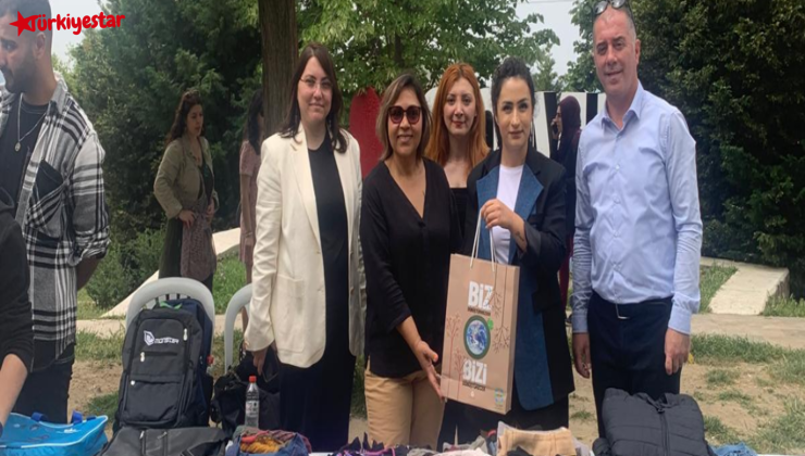 Çanakkale Belediyesi İklim Değişikliği ve Sıfır Atık Müdürlüğü ekibi, ÇOMÜ Sürdürülebilirlik Topluluğu'nun düzenlediği takas şenliğine katıldı.
