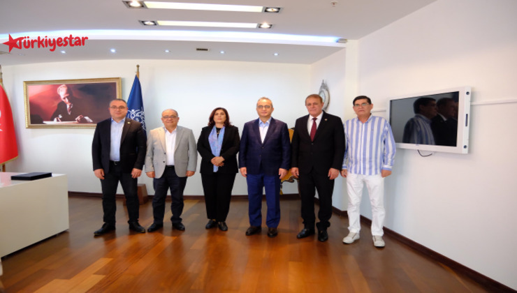 Cumhuriyet Halk Partisi (CHP) Aydın Milletvekilleri Bülent Tezcan, Hüseyin Yıldız, Evrim Karakoz, İl Başkanı Hikmet Saatçı ve Efeler İlçe Başkanı Süha Bayırlı, yeniden Aydın Büyükşehir Belediye Başkanı seçilen Özlem Çerçioğlu’nu ziyaret etti.
