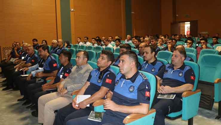 Şanlıurfa Büyükşehir’den Zabıtalara Seminer