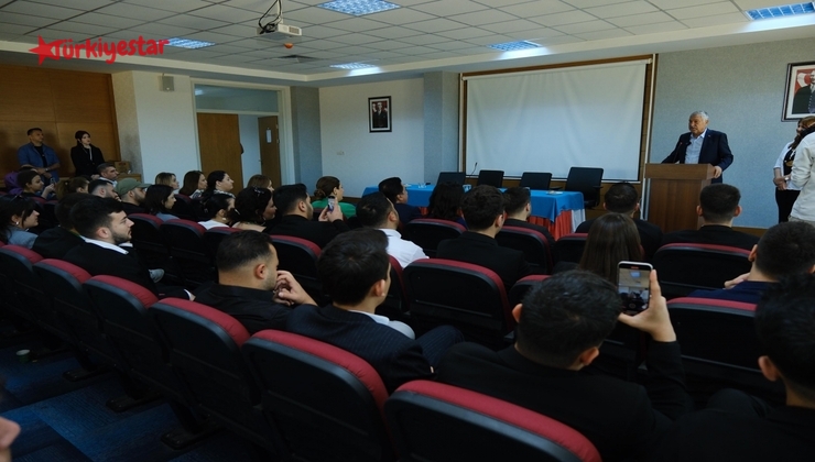 Adana Büyükşehir Belediye Başkanı Zeydan Karalar, Çukurova Üniversitesi Çağdaş Hukuk ve Adalet Topluluğu tarafından tertip edilen “Kurgusal Duruşma Konferansı” etkinliğine katıldı.