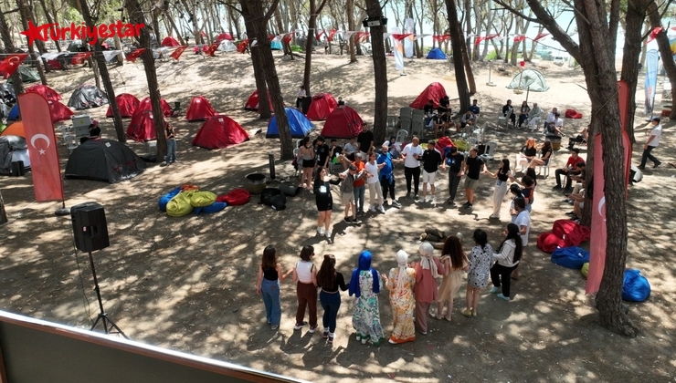 Adana Büyükşehir Belediyesi, final sınavları öncesinde üniversite öğrencilerine yönelik doğa kampı gerçekleştirdi.