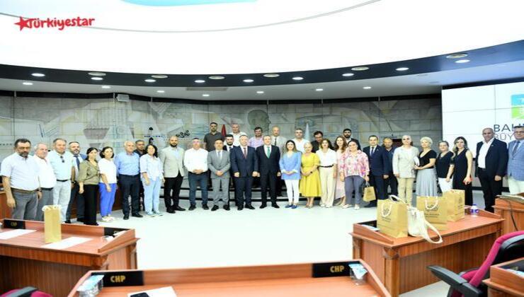 İda Madra Jeoparkı Turizm Altyapı Hizmeti Belediyeler Birliği Başkanlığına Balıkesir Büyükşehir Belediye Başkanı Ahmet Akın seçildi.