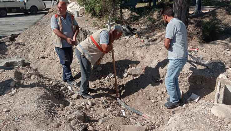 Birecik'te Alt ve Üst Yapı Çalışmaları Sürüyor