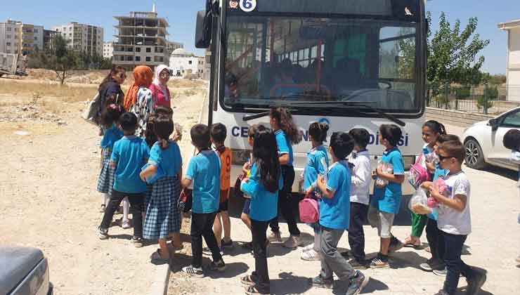 Ceylanpınar'da Öğrencilere Destek Devam Ediyor