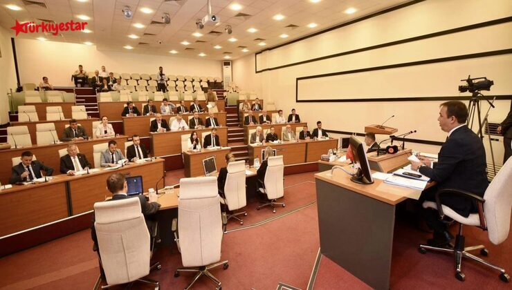 Kastamonu Belediye Başkanı Hasan Baltacı, “Kastamonu Belediyespor” hentbol takımı ile ilgili olarak Belediye Meclisi toplantısında açıklama yaptı.