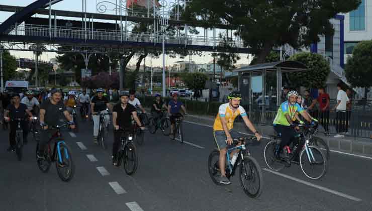 Dünya Bisiklet Günü’nde Pedal Çevirdiler