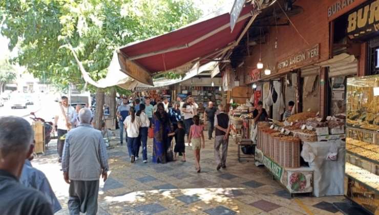 Şanlıurfa'da Turistik Bölgeler Nefes Aldı