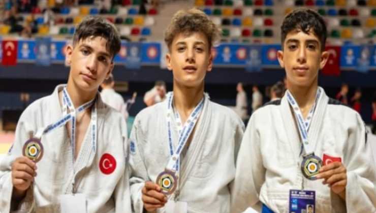 Haliliyeli Gençler Avrupa Şampiyonu Oldu
