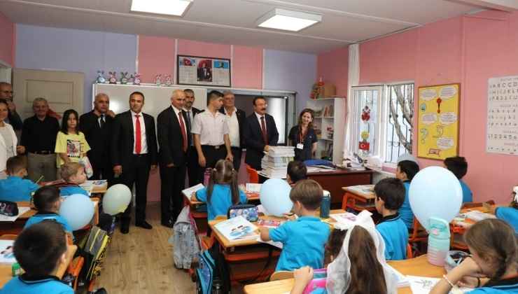 Karamürsel'de İlköğretim Haftası Kutlandı