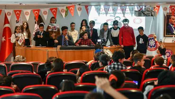Ankara'da Çocuk Meclisi Başkanlık Seçimleri 