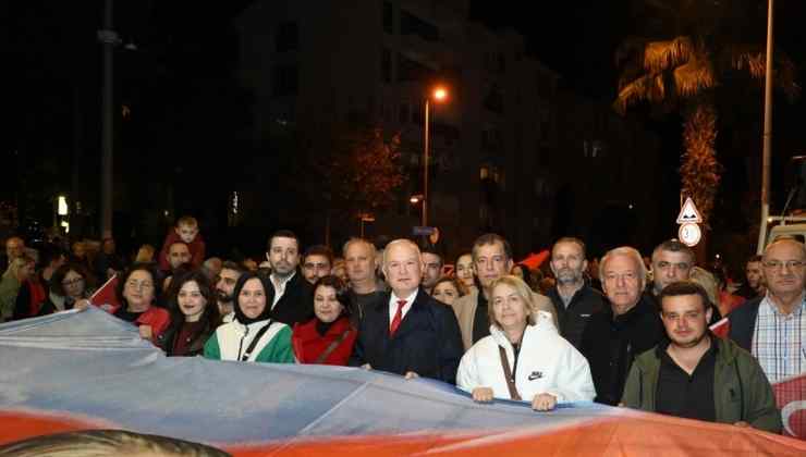 Karamürel'de Cumhuriyet Yürüyüşü Yapıldı