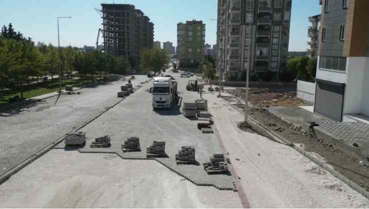 Büyükşehir'de Siverek'te Asfalt Çalışması