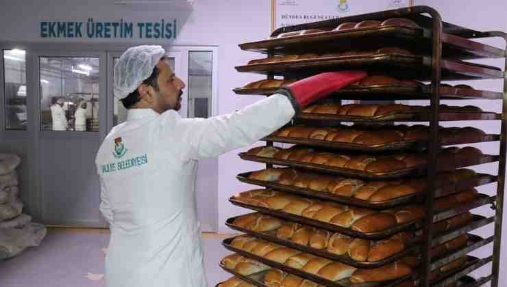 Haliliye Belediyesi'nden Ekmek Üretimi