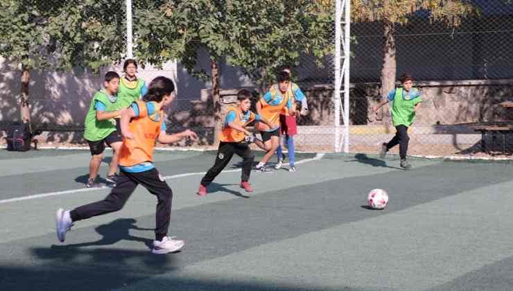 Haliliye'de Futbol Okuluna Yoğun İlgi