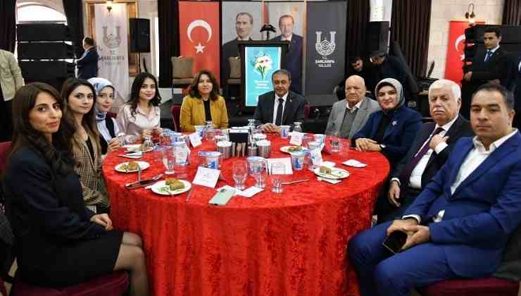 Vali Şıldak Öğretmenlerle Bir Araya Geldi