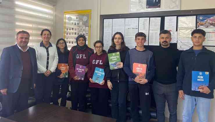 Gölbaşı Belediyesi'nden Kitap Desteği
