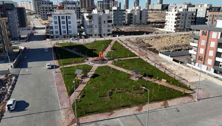 Karaköprü'ye Yeşil Alanlar Kazandırılıyor