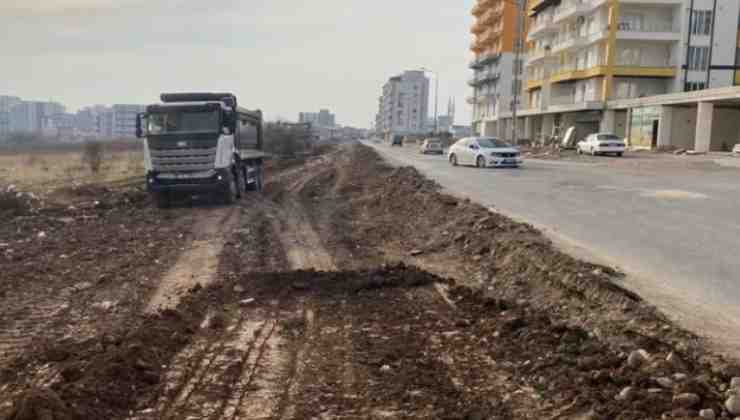 Kahta'da Yol Yenileme Çalışmaları Başladı
