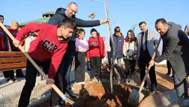 Karaköprü'de Ağaç Dikim Etkinliği