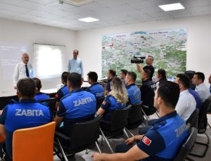 Manisa Büyükşehir Belediyesinden Zabıtaya Çifte Egitim