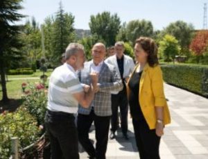 Afyonkarahisar Belediyesi Durmadan Çalışıyor